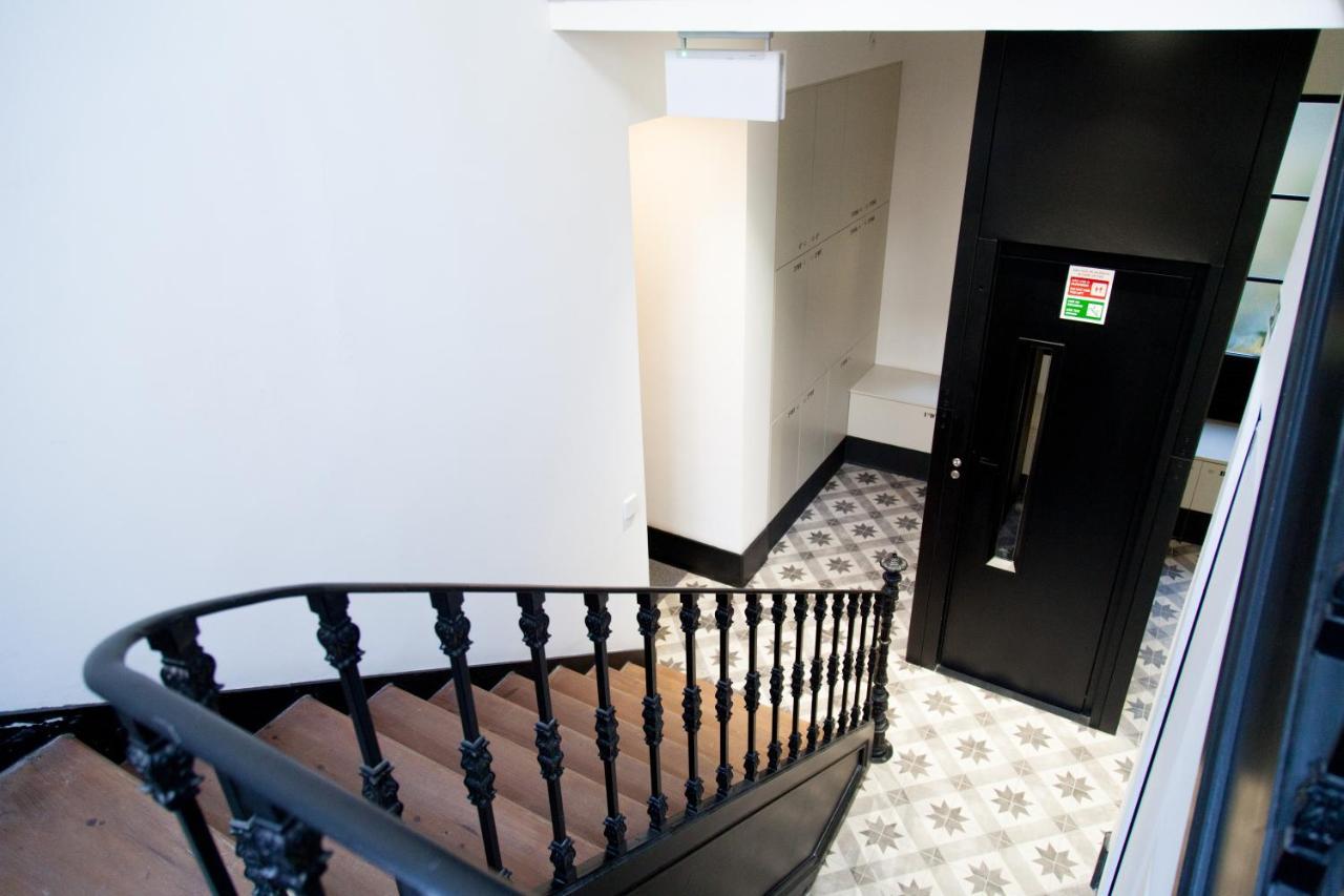 Flh Lapa Design Apartment With Terrace Lissabon Buitenkant foto